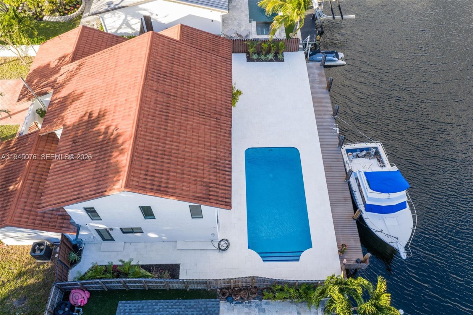 SNUG HARBOR SEC TWO - Residential