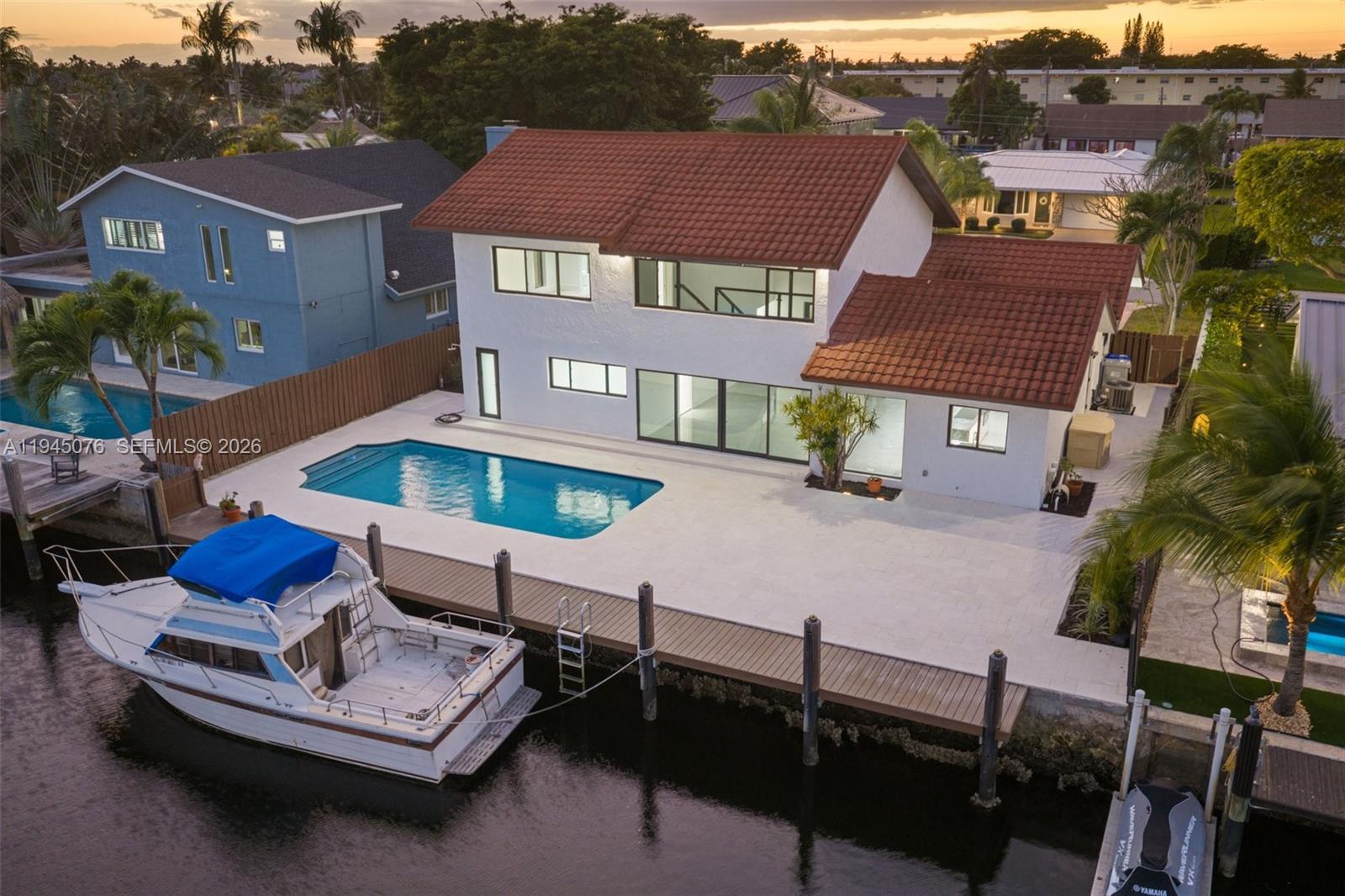 SNUG HARBOR SEC TWO - Residential