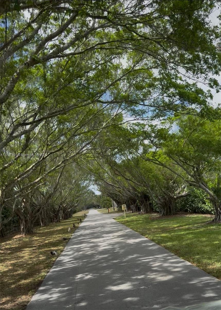 PALM BEACH FARMS CO 3 - Land