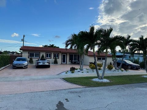 Single Family Residence in Miami FL 10460 43rd St St.jpg