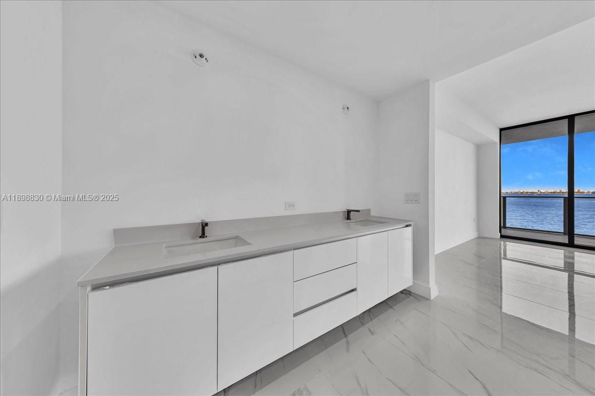 Aria Reserve - Residential Lease