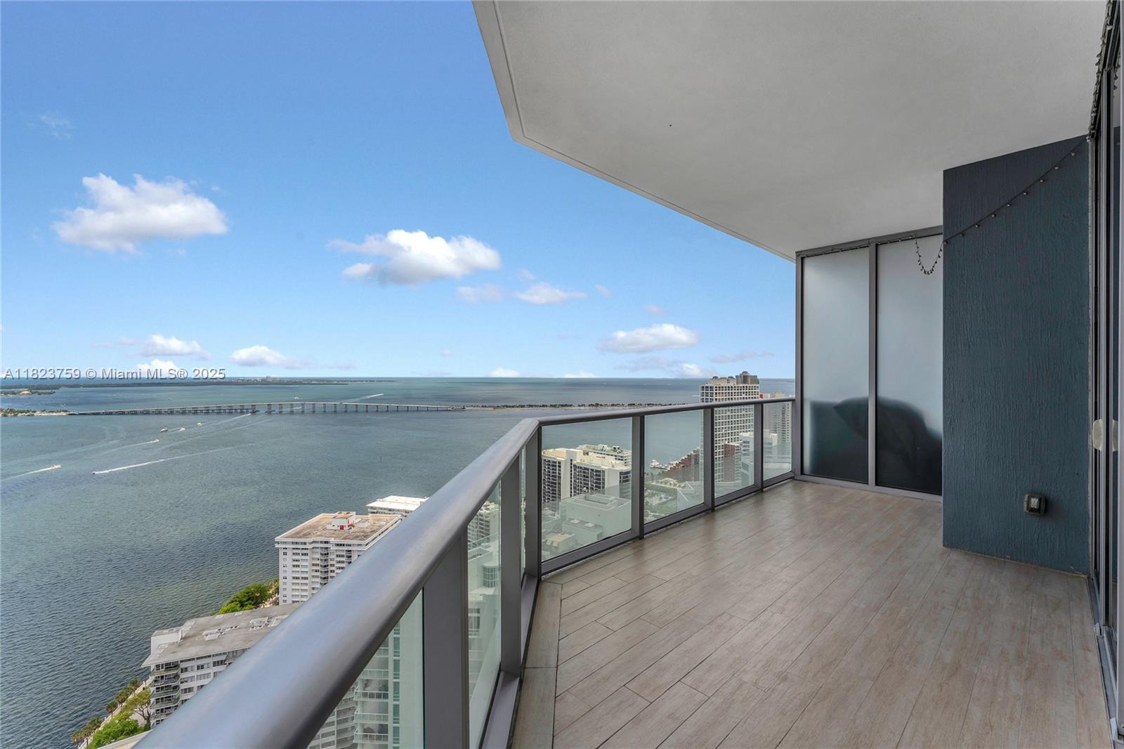 Stunning 3 bed, 3.5 bath corner unit on the 39th floor of Brickell House with two large terraces with amazing panoramic Bay and Brickell Skyline view.This spacious residence features floor-to-ceiling windows, private balcony, porcelain floors, and a gourmet kitchen with high-end appliances. Each bedroom offers an en-suite bath and generous closet space. Primary suite includes a spa-like bathroom and walk-in closet. Enjoy world-class amenities: rooftop pool, fitness center, spa, valet, club room, and 24/7 concierge. Prime Brickell location—walk to the best restaurants, shopping, and the Financial District. Available for immediate occupancy. Easy to show