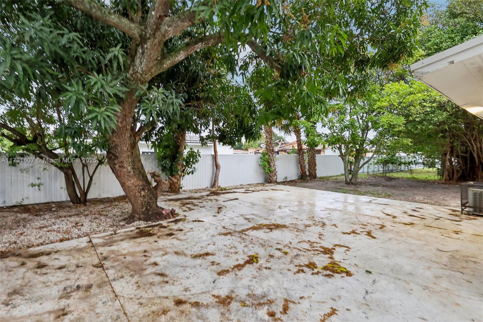 CAROL CITY - Residential