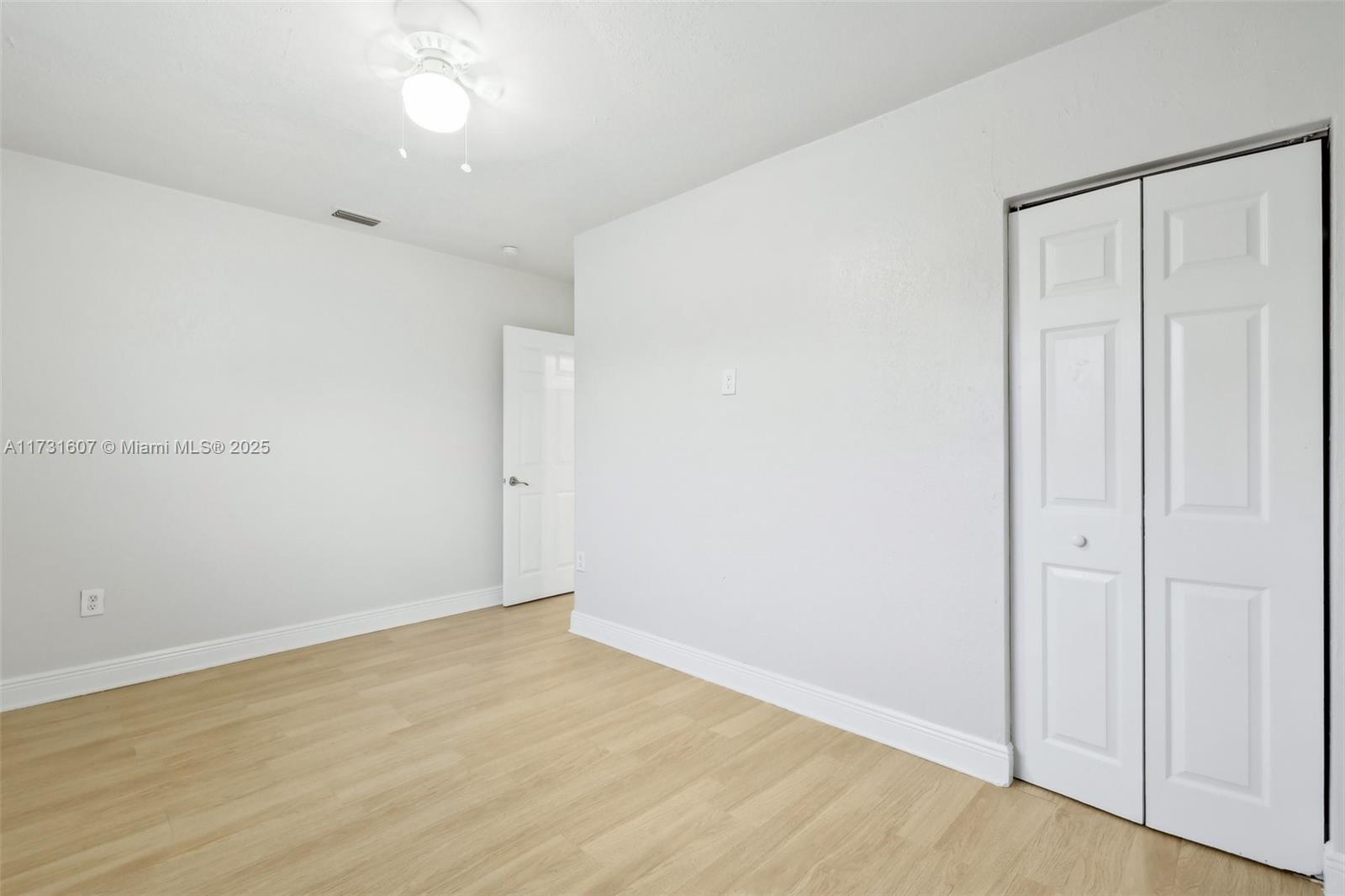 CAROL CITY - Residential