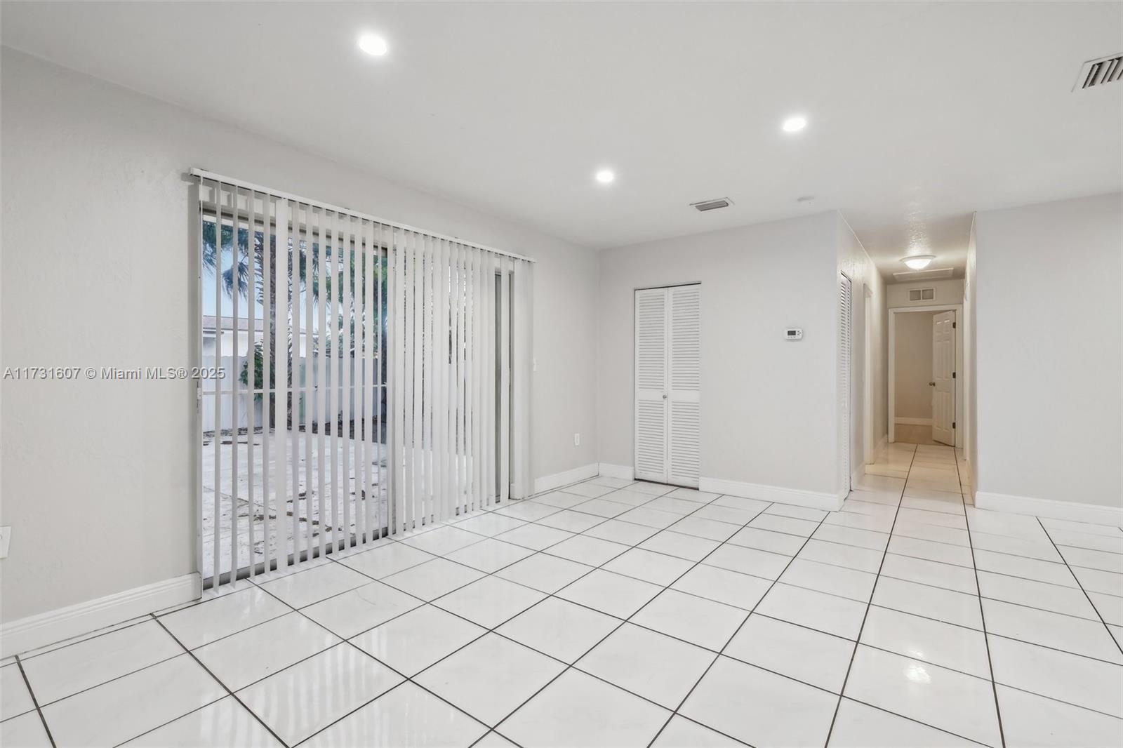 CAROL CITY - Residential