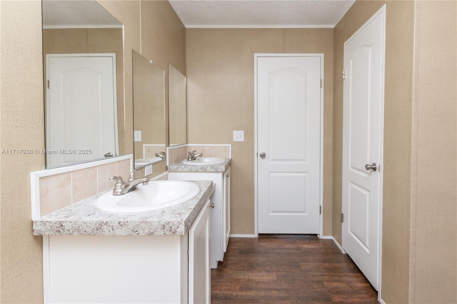 HERITAGE CITY SEC 1 - Residential