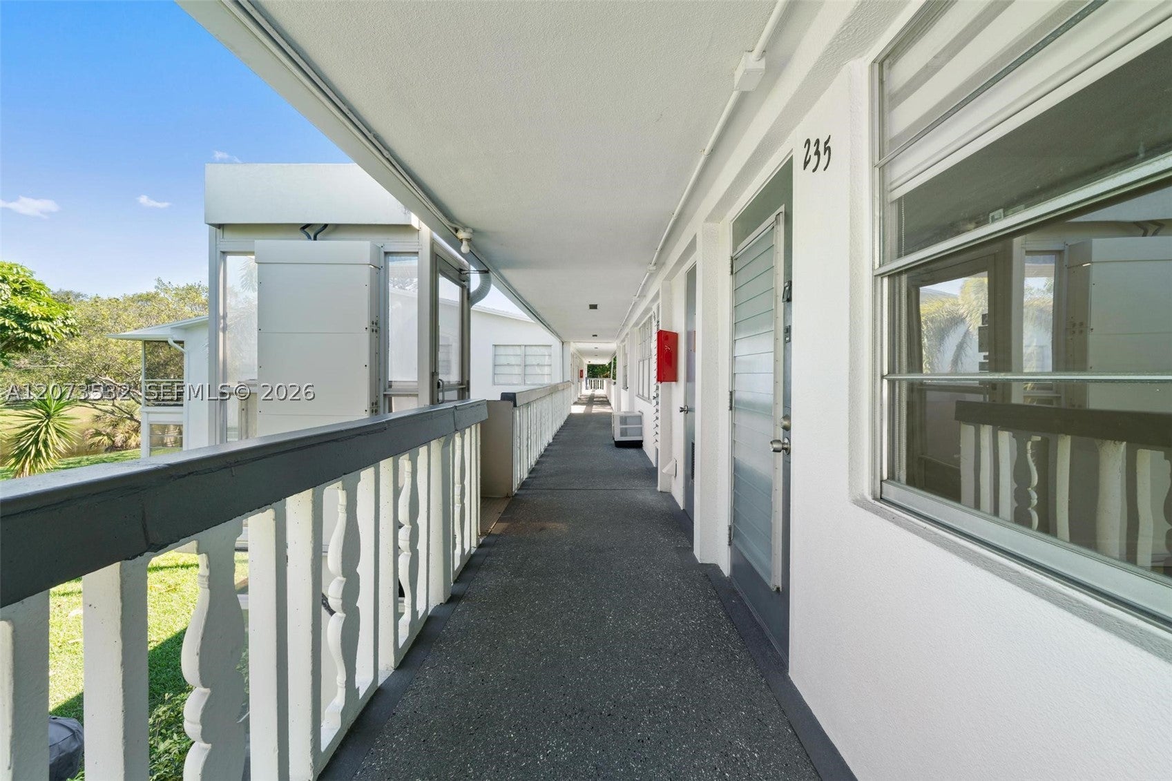 235 Prescott L 235