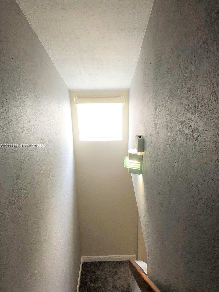 PINEBROOKE CONDO N - Residential Lease