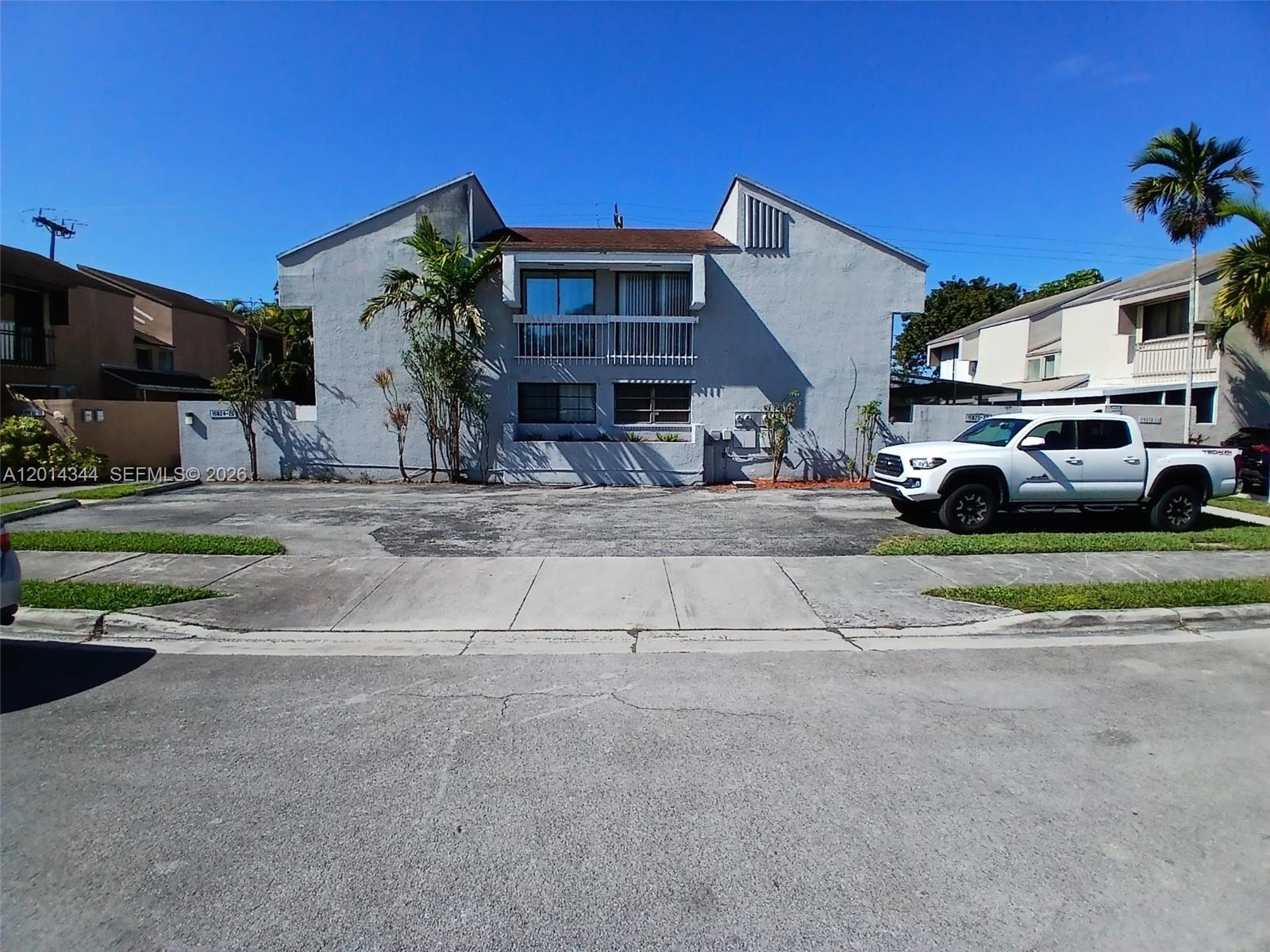 PINEBROOKE CONDO N - Residential Lease