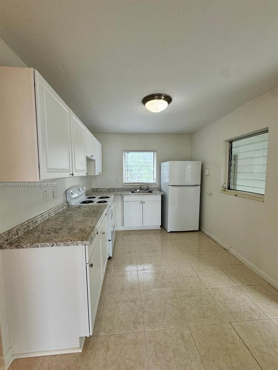 NORTHVIEW 1 AND 2 - Residential Lease