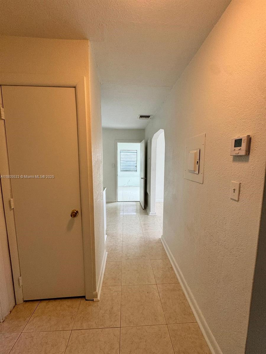 NORTHVIEW 1 AND 2 - Residential Lease