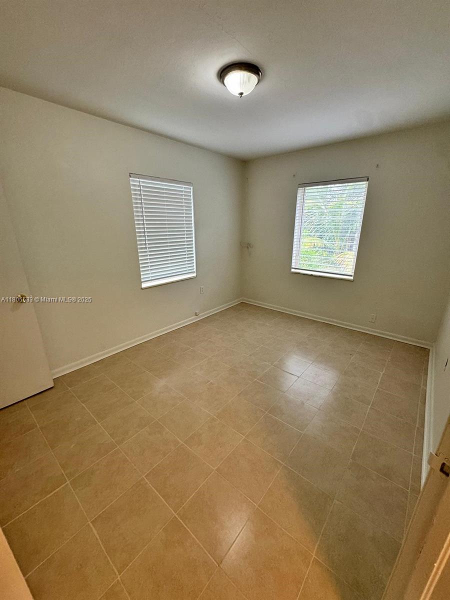 NORTHVIEW 1 AND 2 - Residential Lease