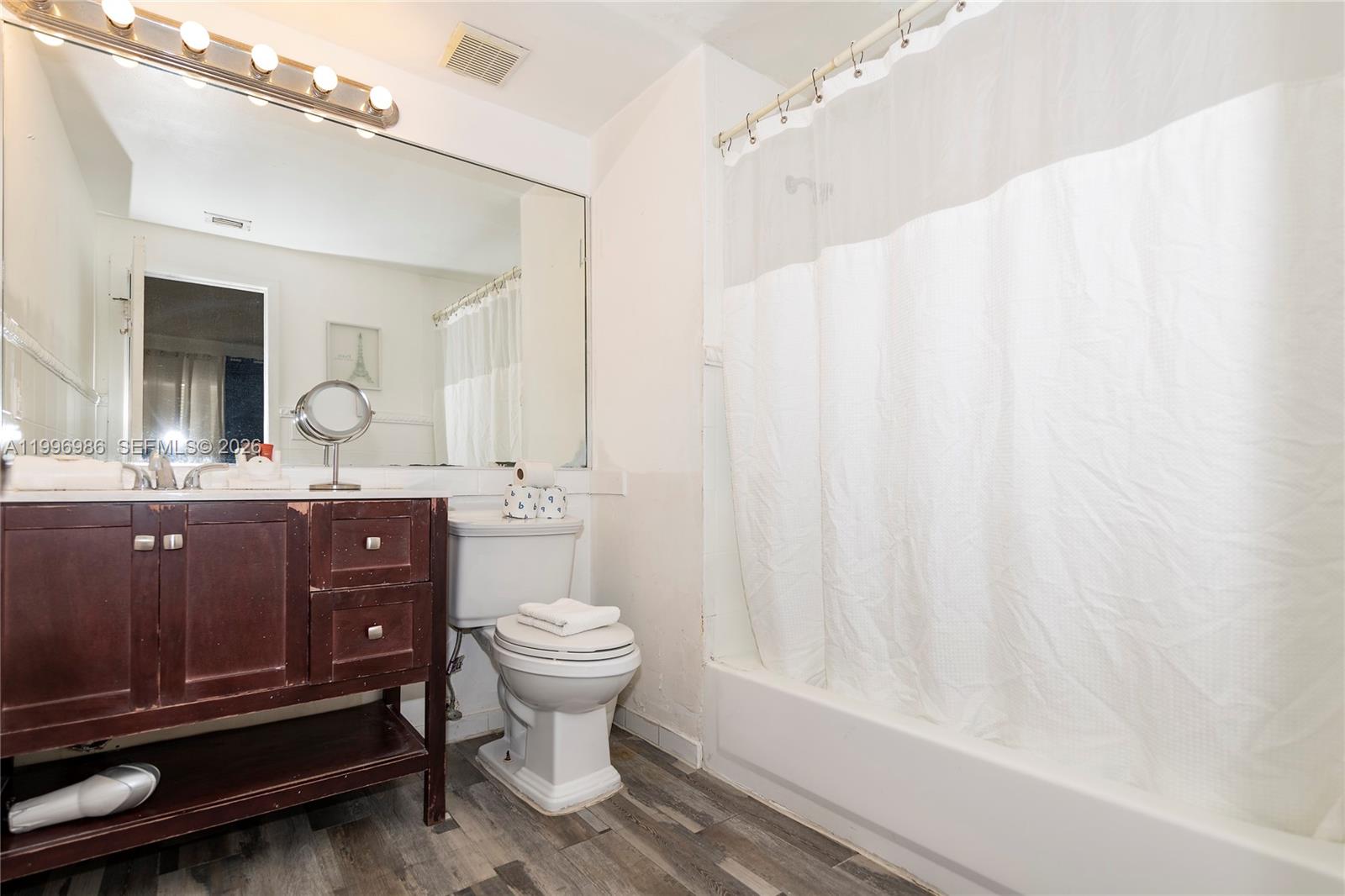 918 OCEAN DRIVE CONDO - Residential