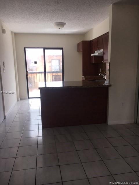 Alameda Tower Condo 03 - Residential Lease