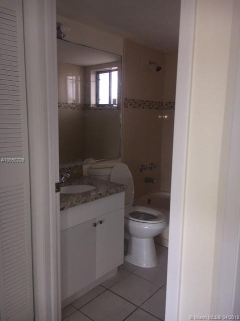 Alameda Tower Condo 03 - Residential Lease