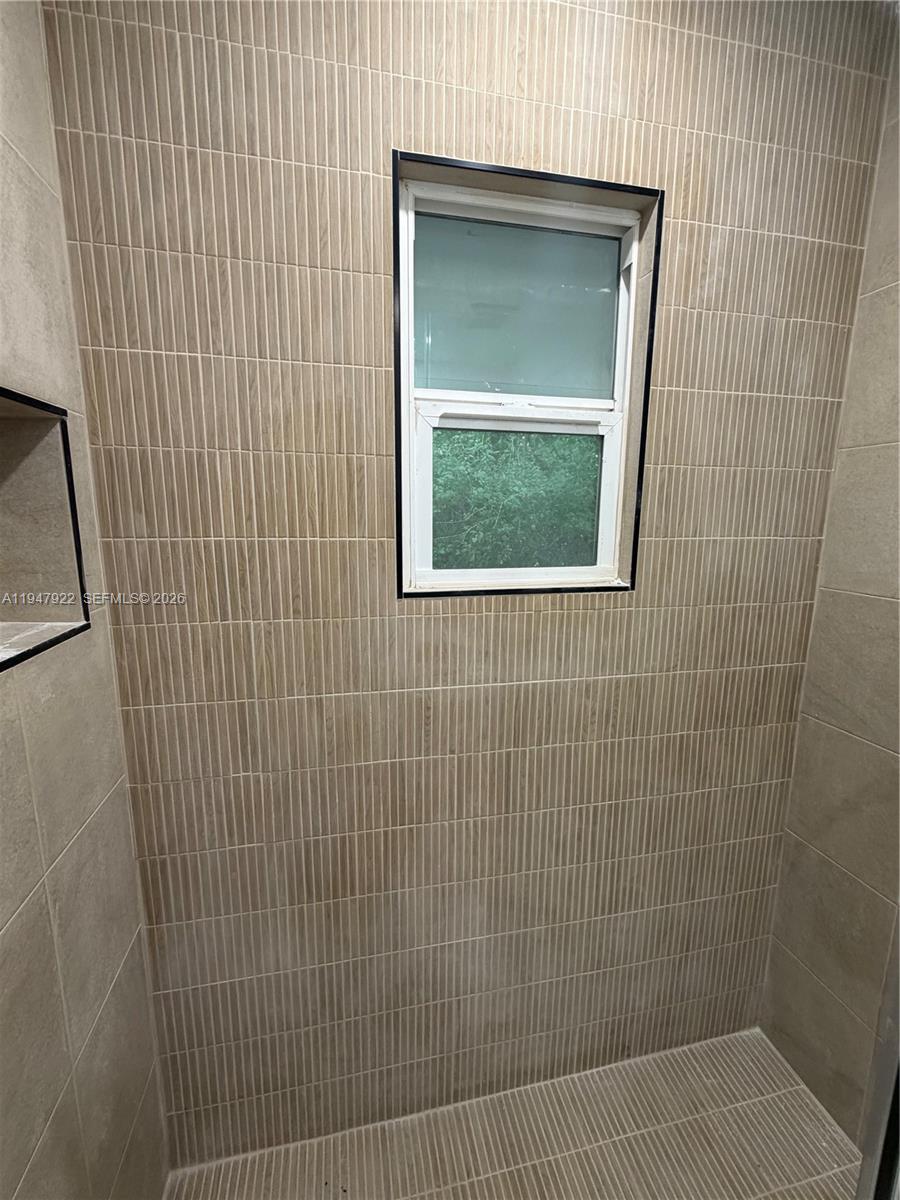 HOLIDAY HOMESITES - Residential