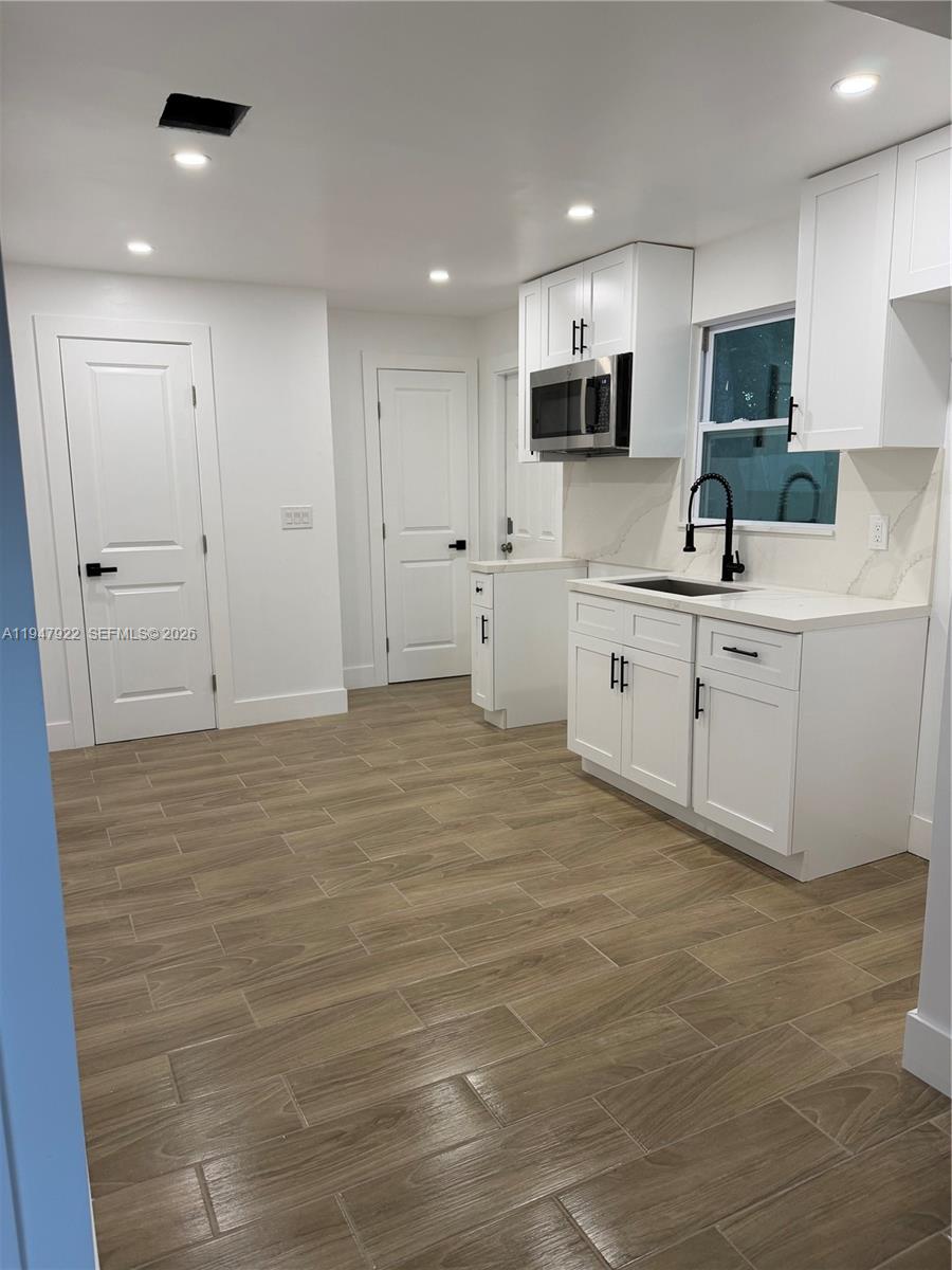 HOLIDAY HOMESITES - Residential