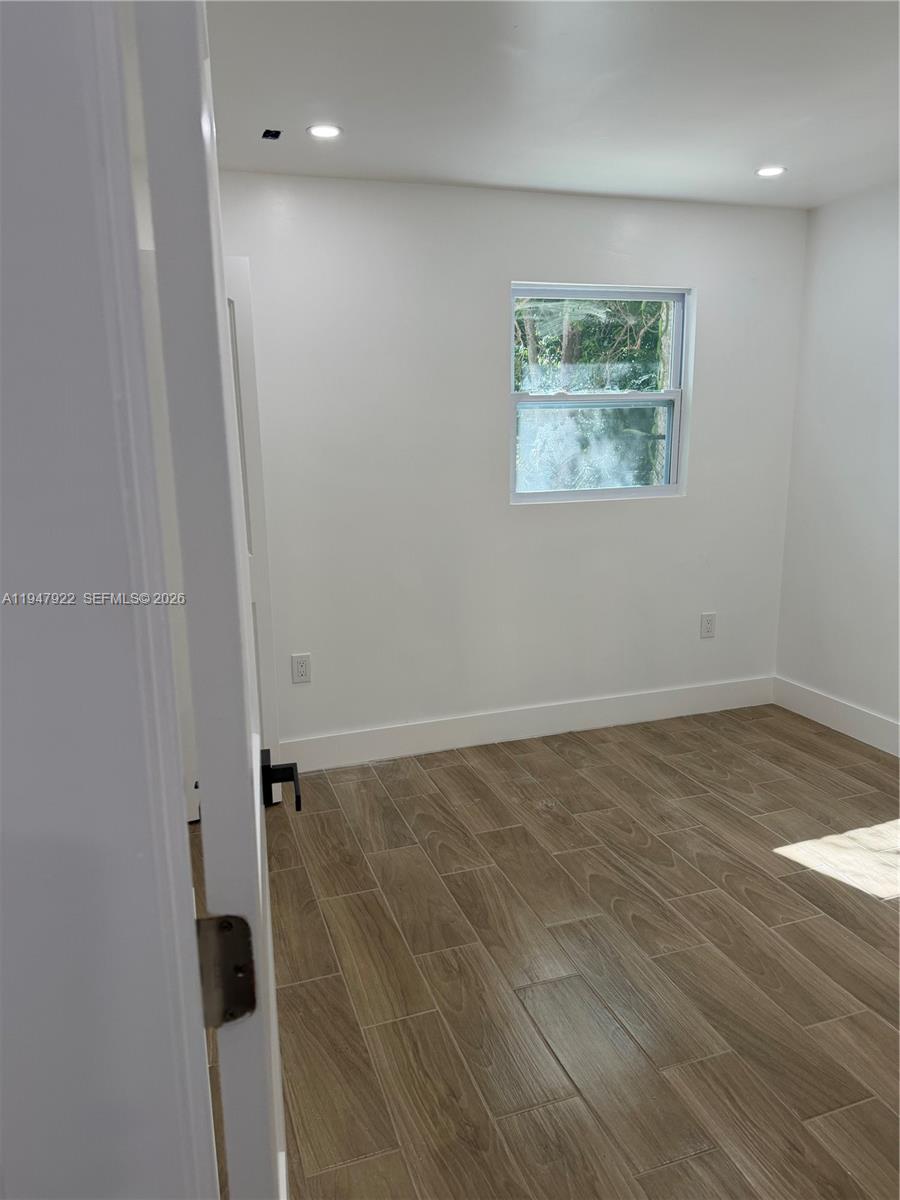 HOLIDAY HOMESITES - Residential