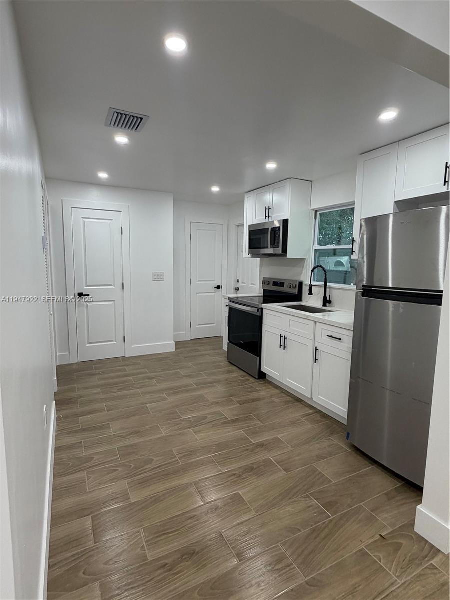 HOLIDAY HOMESITES - Residential