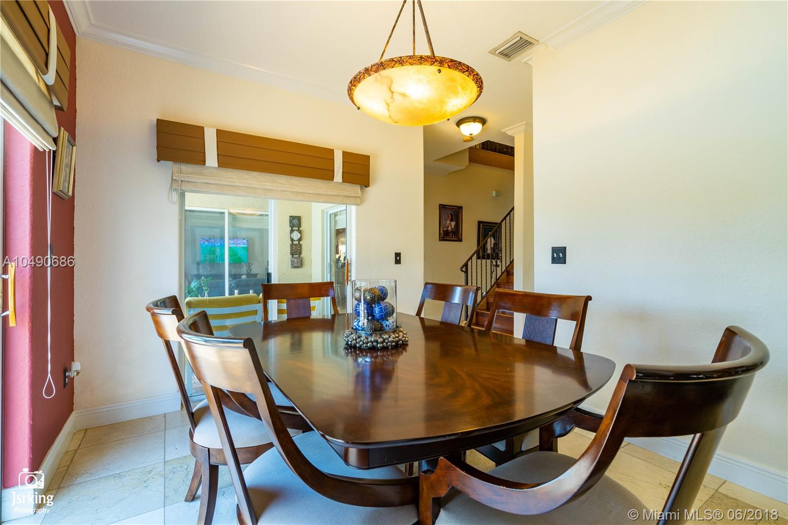 PELICANS POINT AT MILLER - Residential