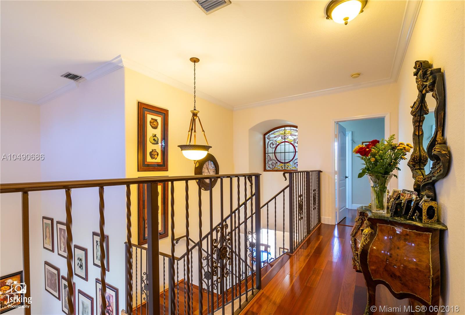 PELICANS POINT AT MILLER - Residential