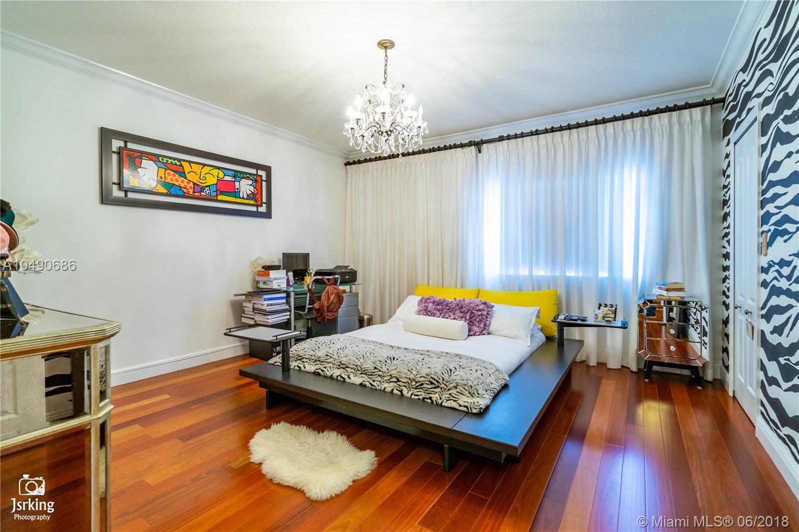 PELICANS POINT AT MILLER - Residential