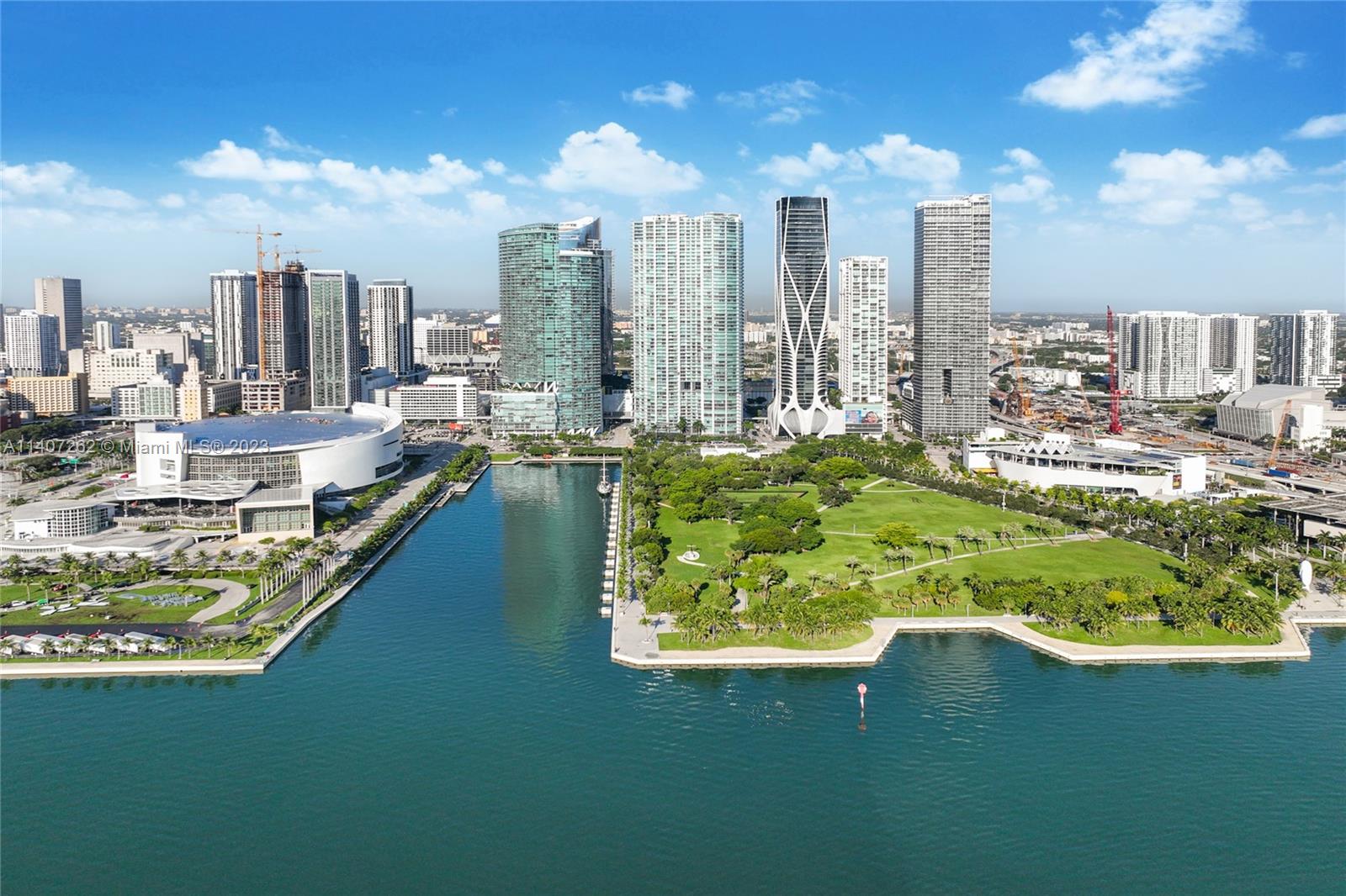 900 BISCAYNE BAY CONDO - Residential