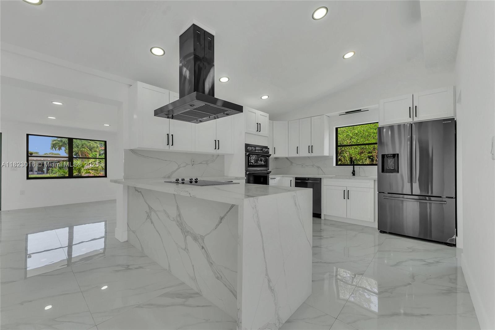 LAUDERDALE ISLES NO 2 - Residential