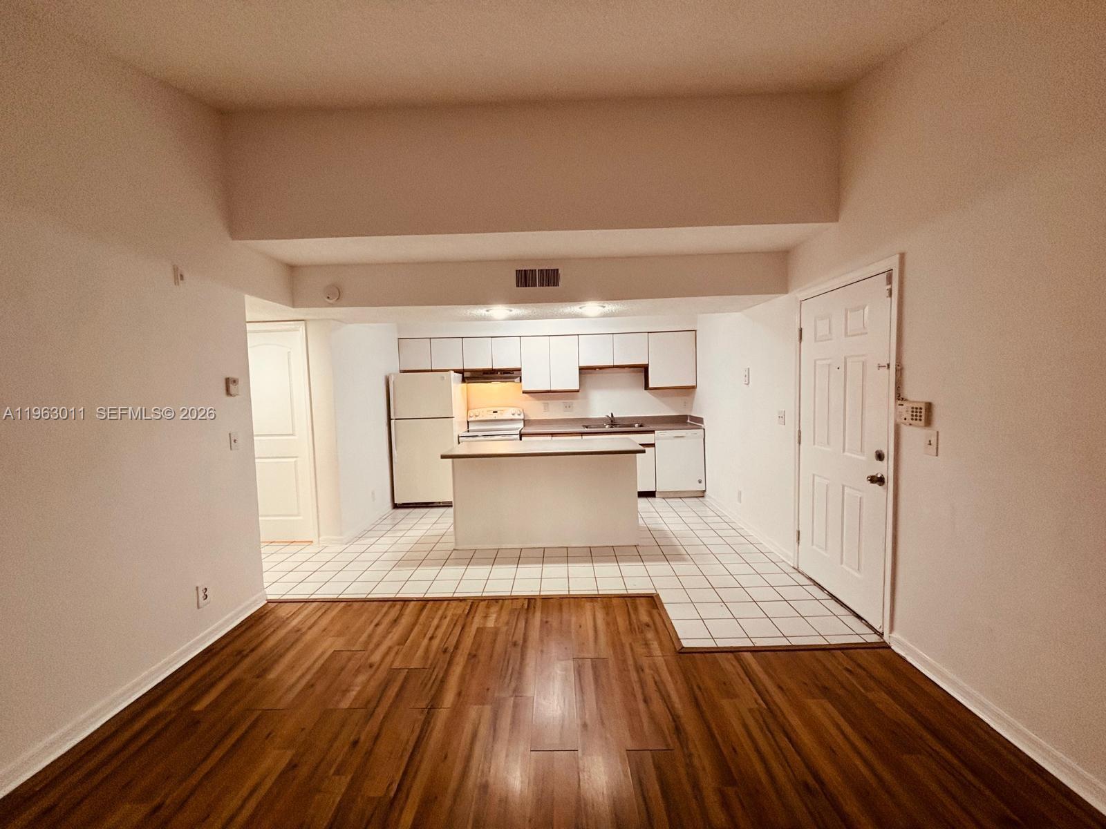 3985 W Mcnab Rd A304