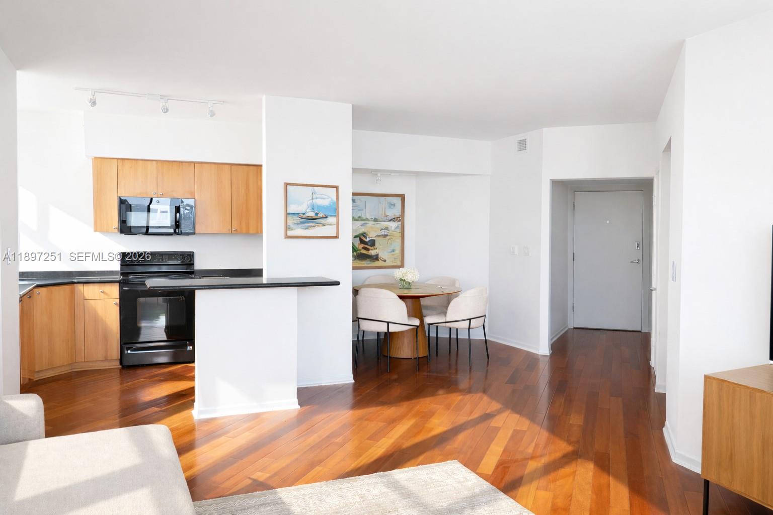 THE WAVERLY AT SOUTH BEAC - Residential