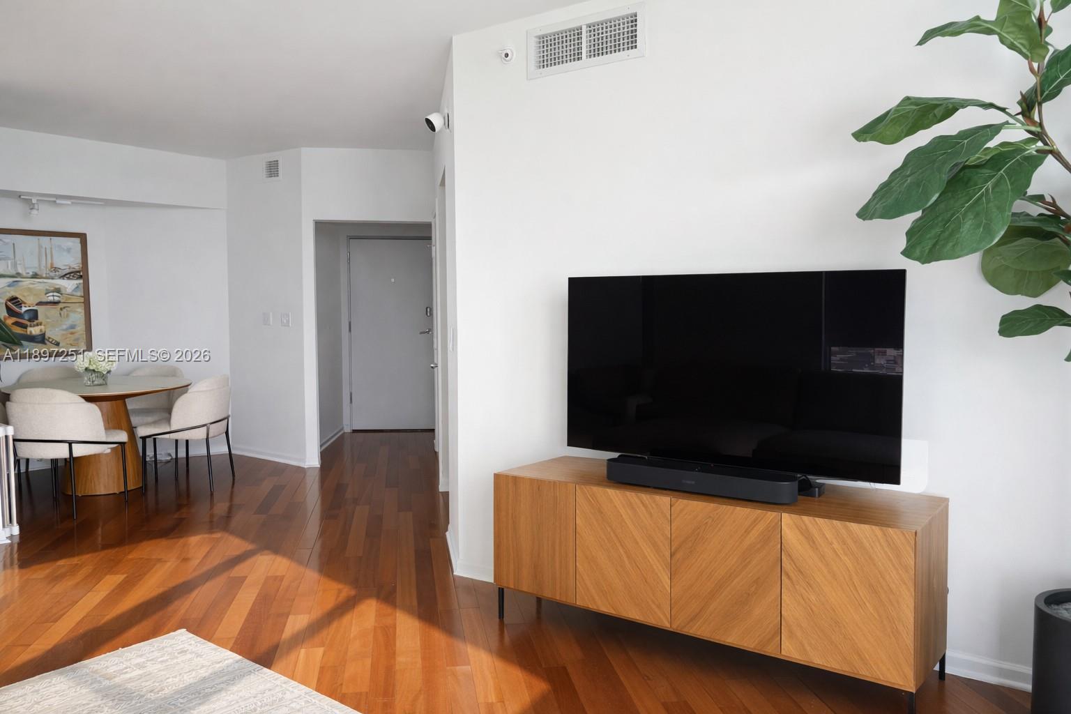 THE WAVERLY AT SOUTH BEAC - Residential