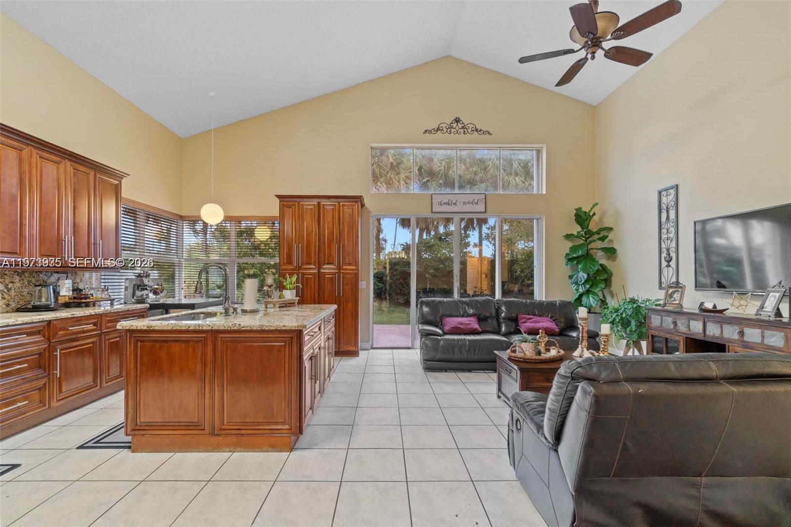 TOWNGATE - Residential