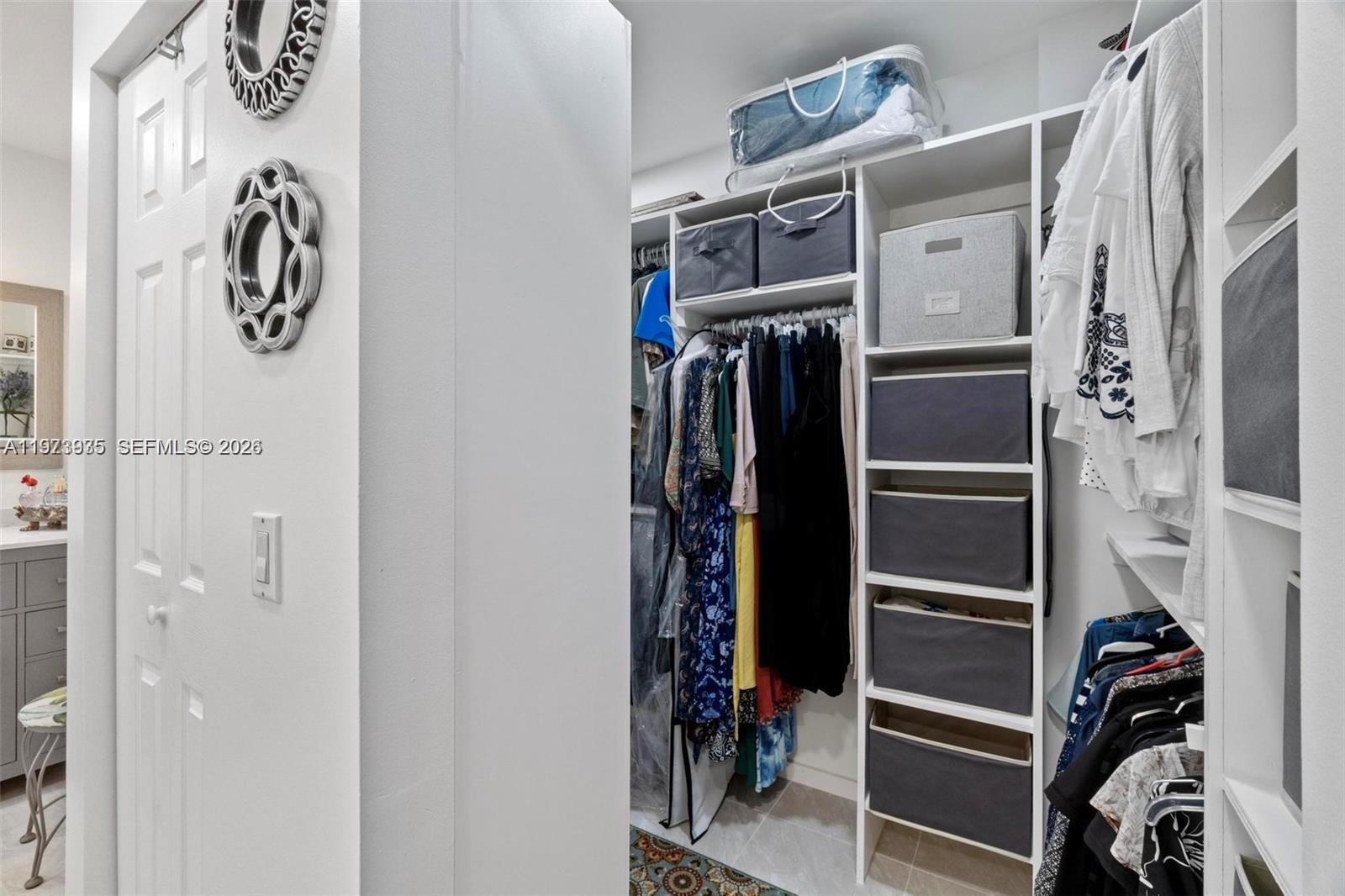 TOWNGATE - Residential