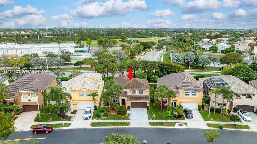 Spacious 4-bedroom, 3-bath single-family home located in the desirable Towngate community of Pembroke Pines, just steps from Westfork Plaza and movie theaters. Functional layout with one full bedroom and bath on the first floor, generous living areas, and comfortable bedroom sizes. Private backyard with room to entertain or customize. Conveniently located near top-rated schools, shopping malls, dining, and major highways. Great opportunity for buyers seeking space, location, and value.