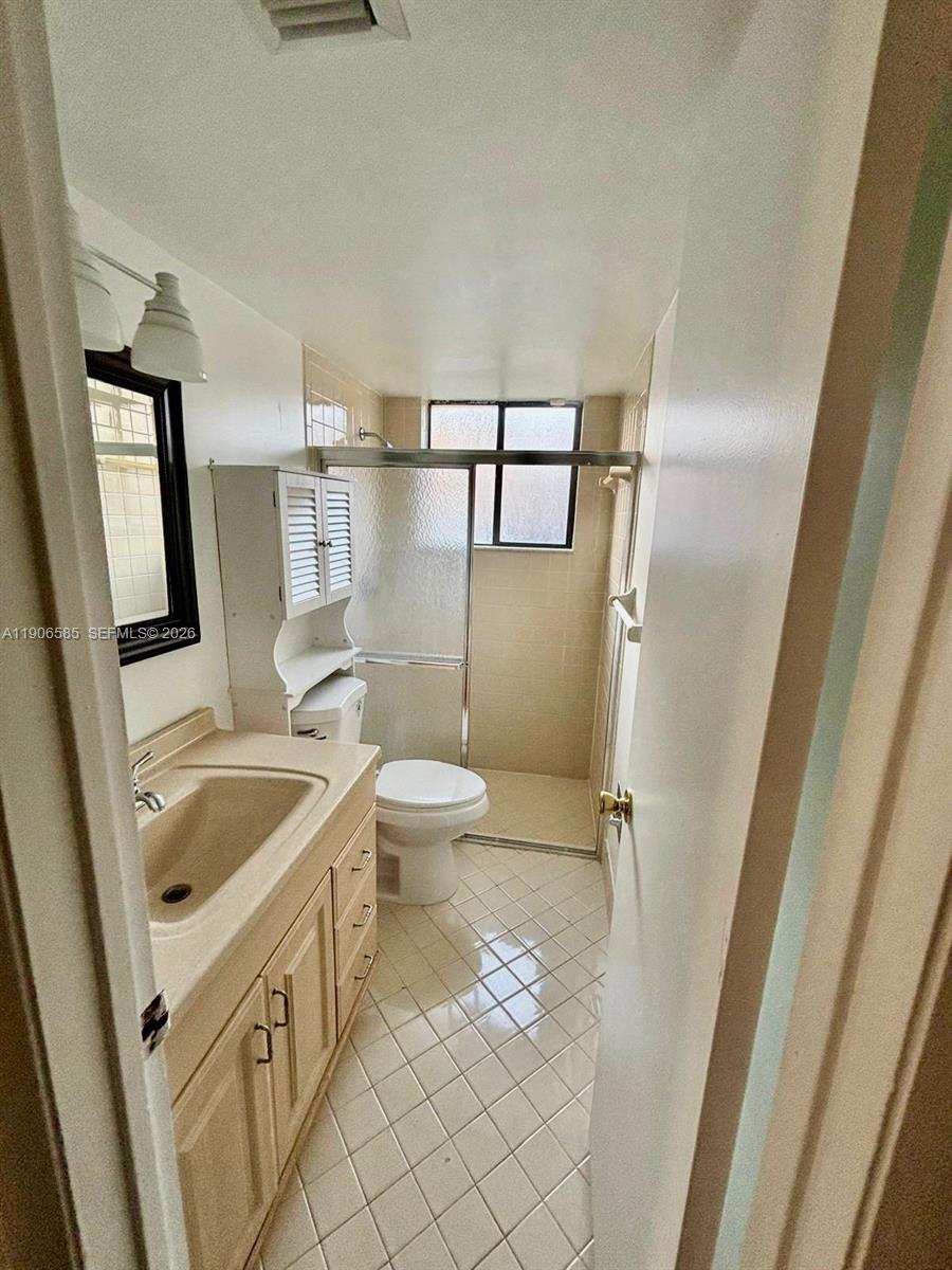 MAPLEWOOD TOWNHOUSES COND - Residential