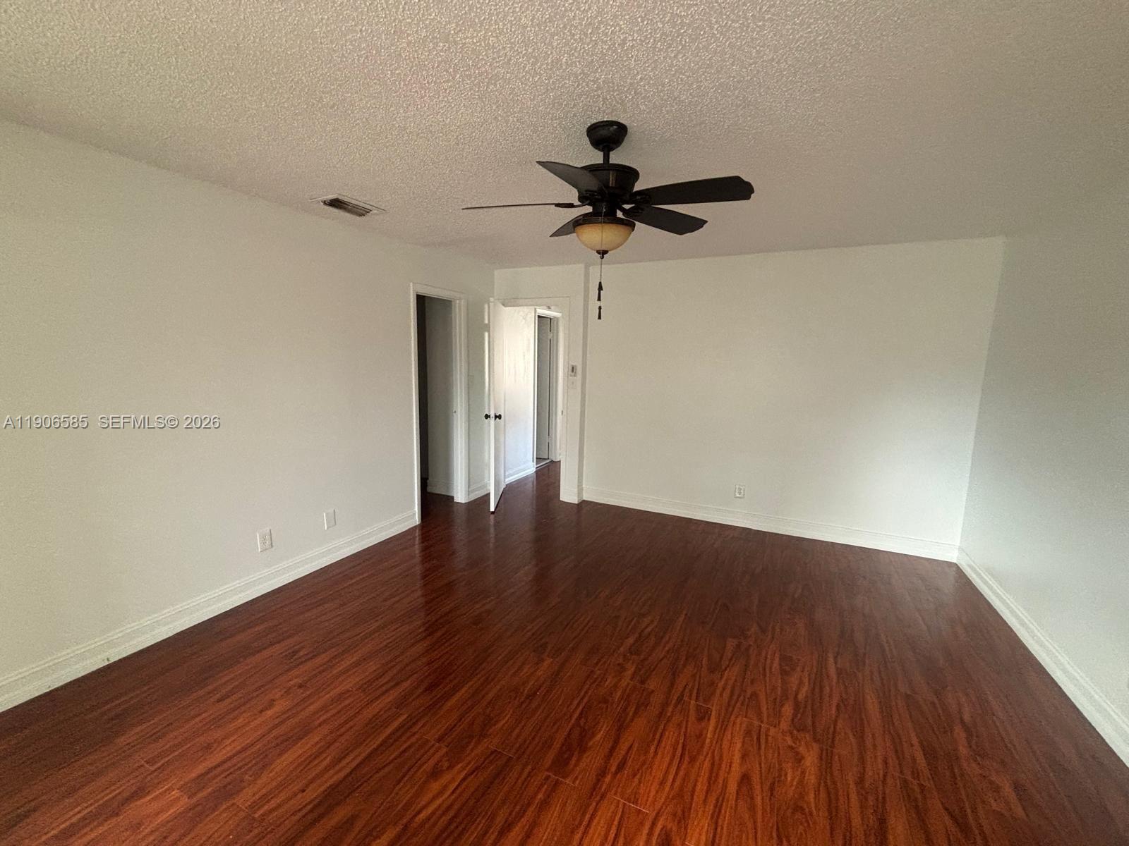 MAPLEWOOD TOWNHOUSES COND - Residential