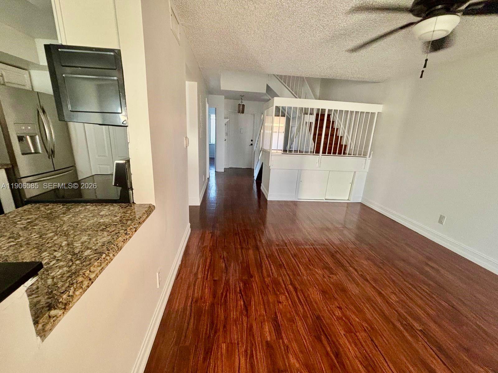 MAPLEWOOD TOWNHOUSES COND - Residential