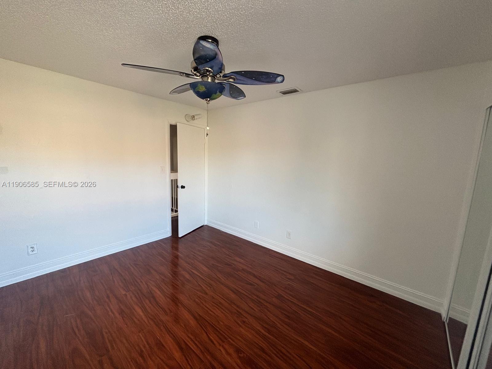 MAPLEWOOD TOWNHOUSES COND - Residential