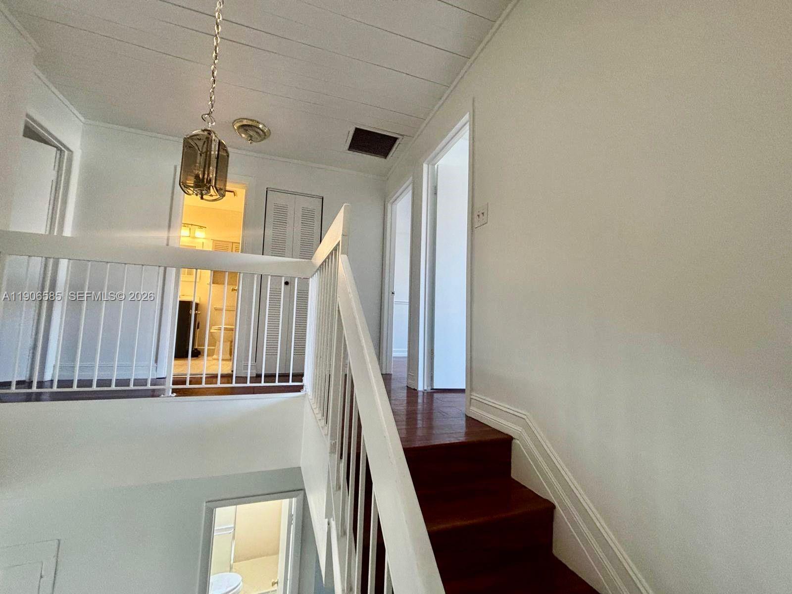 MAPLEWOOD TOWNHOUSES COND - Residential