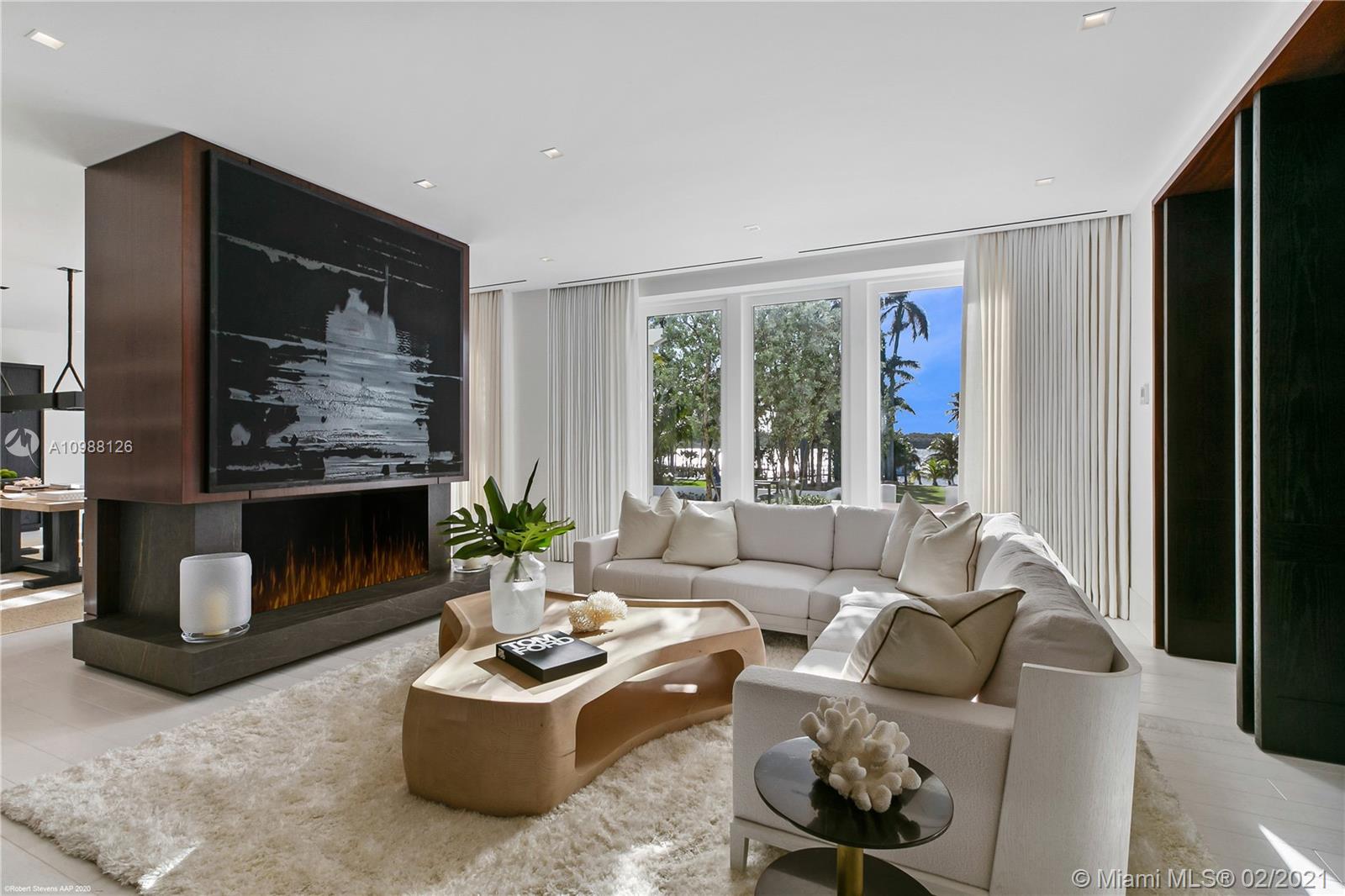 JUPITER ISLAND - Residential