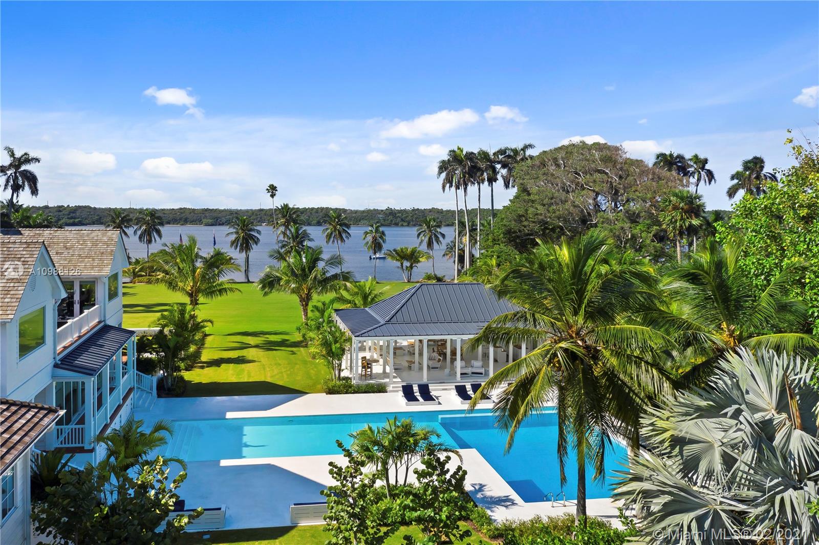JUPITER ISLAND - Residential