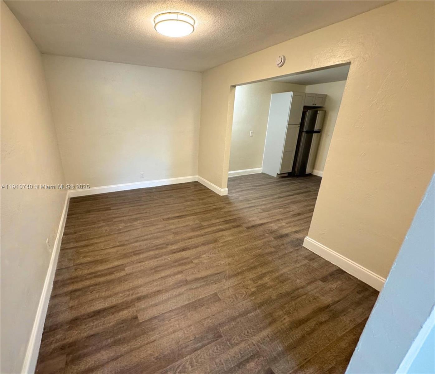 CHEVY CHASE AMD PLAT - Residential Lease