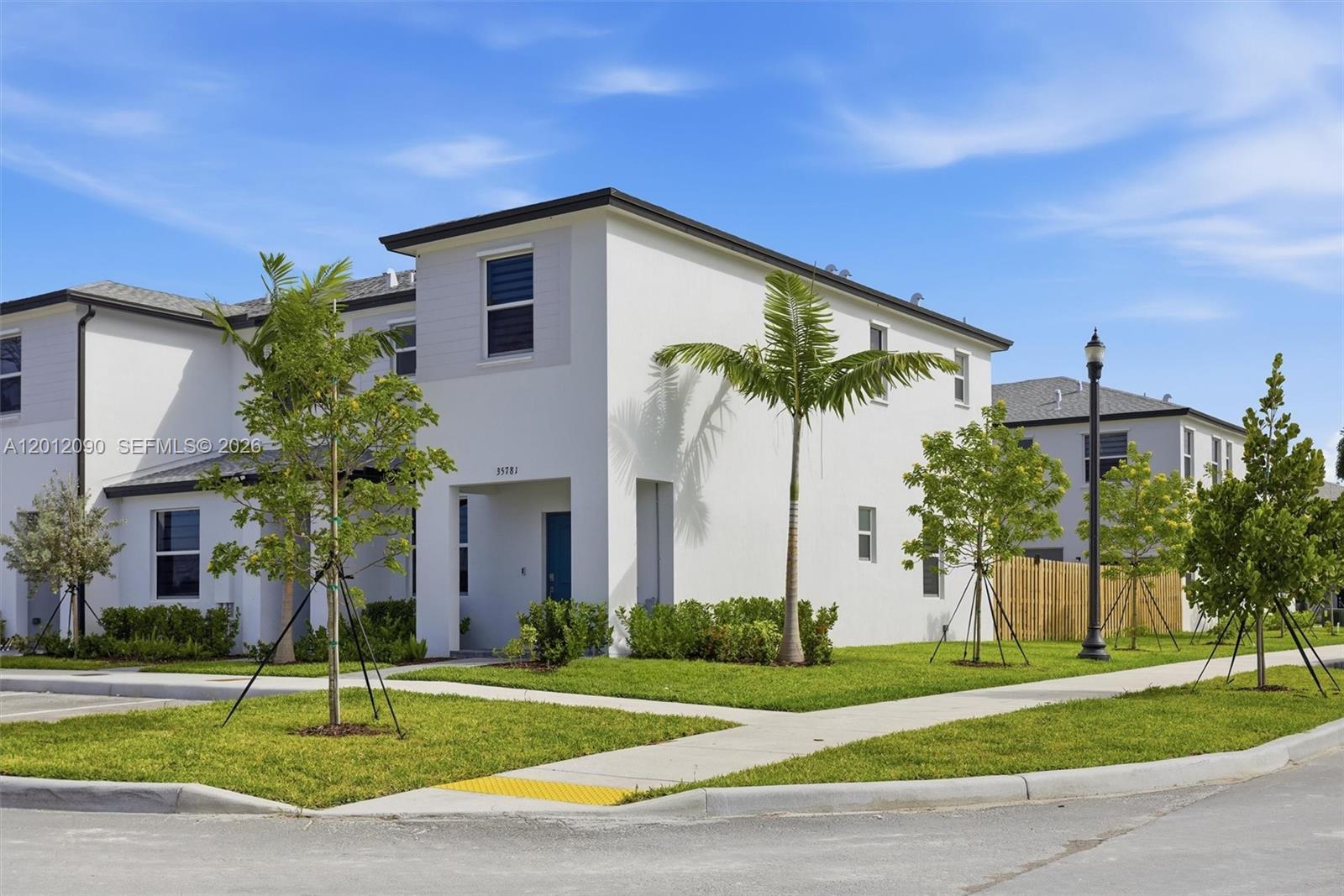 Del Mar - Residential