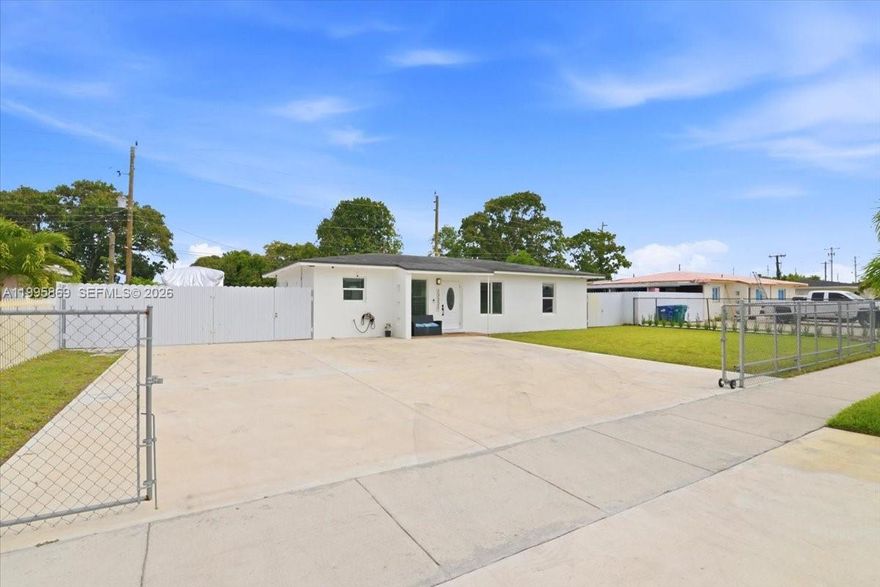 This renovated home has it all: impact windows, modern LED lighting, updated plumbing and electrical systems. The brand-new kitchen and bathrooms offer both elegance and functionality. The open layout and marble-style floors elevate the space. Outside, the expansive fenced lot offers ample room for a boat, an RV, or to create your dream pool and terrace. This is a move-in-ready opportunity with endless potential. Don’t miss out—contact us today and book your showing!