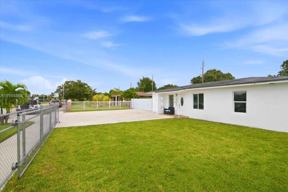 CAROL CITY - Residential