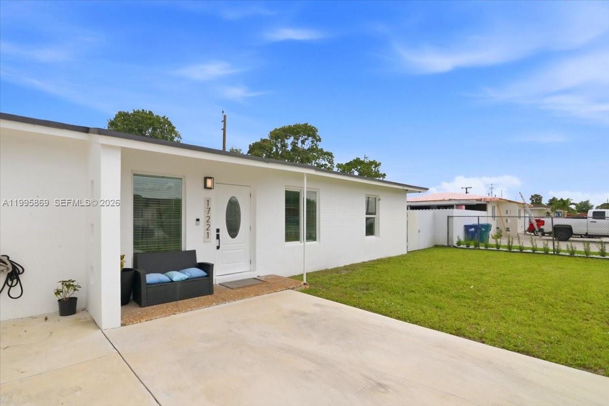 CAROL CITY - Residential