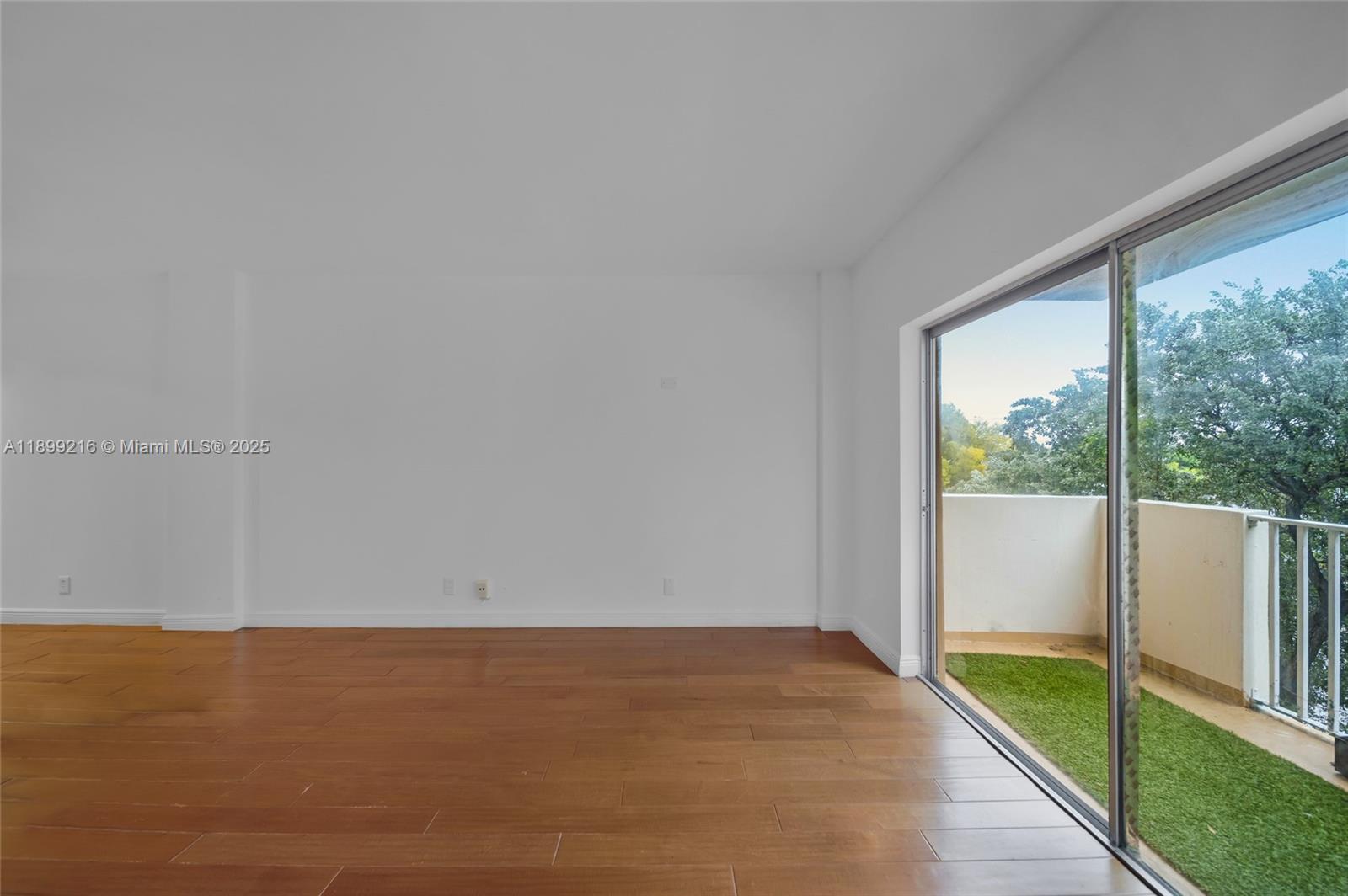 ISLAND PLACE AT NORTH BAY - Residential