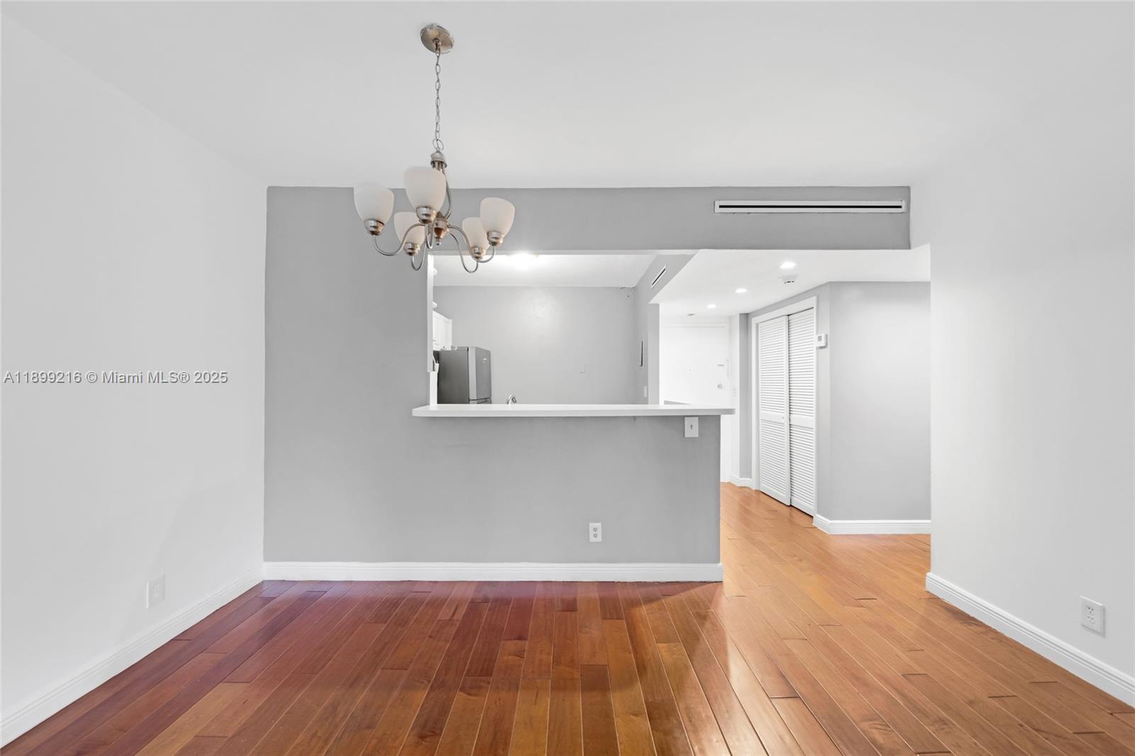 ISLAND PLACE AT NORTH BAY - Residential