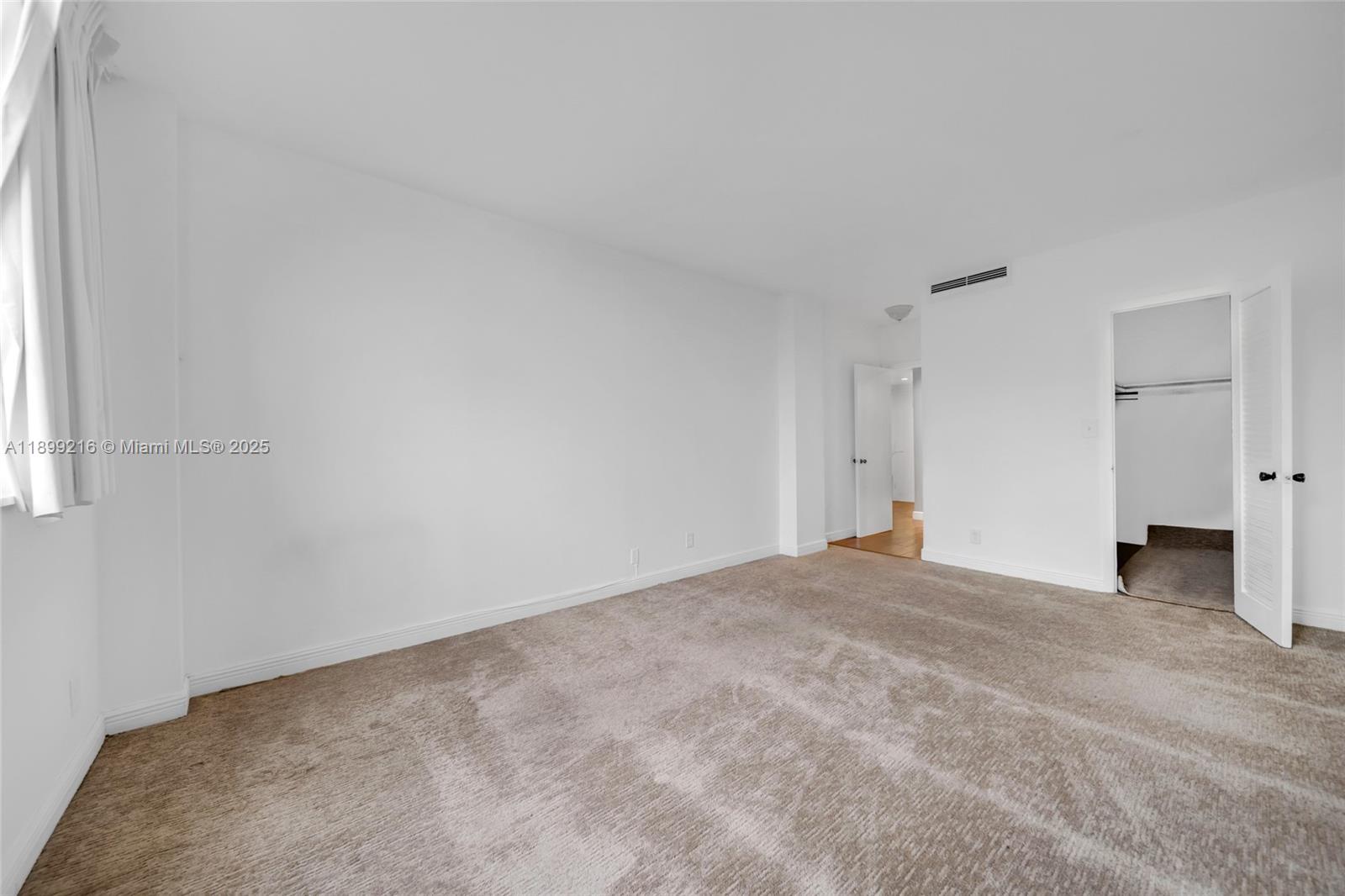 ISLAND PLACE AT NORTH BAY - Residential