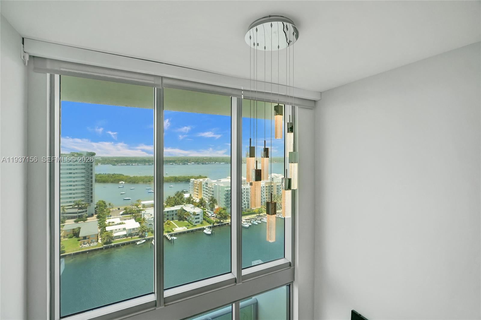 ELOQUENCE ON THE BAY COND - Residential